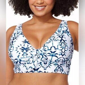 RAISINS CURVE Trendy Plus Size Malibu Printed Bikini Top